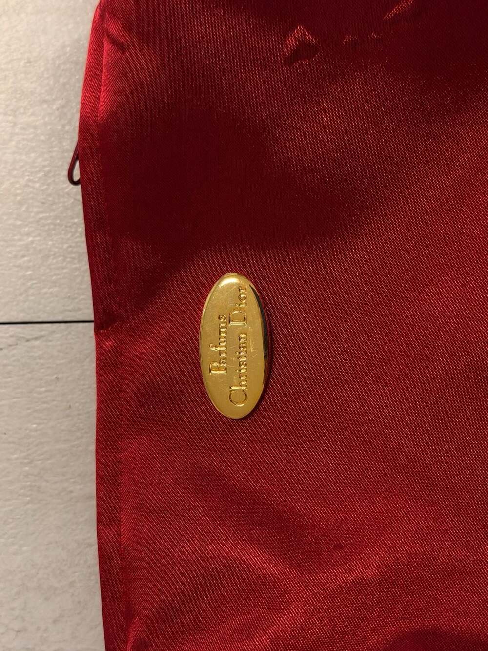 Parfums Christian Dior Red Satin Cosmetic Makeup Bag with Gold Logo Plaque - Picture 2 of 3